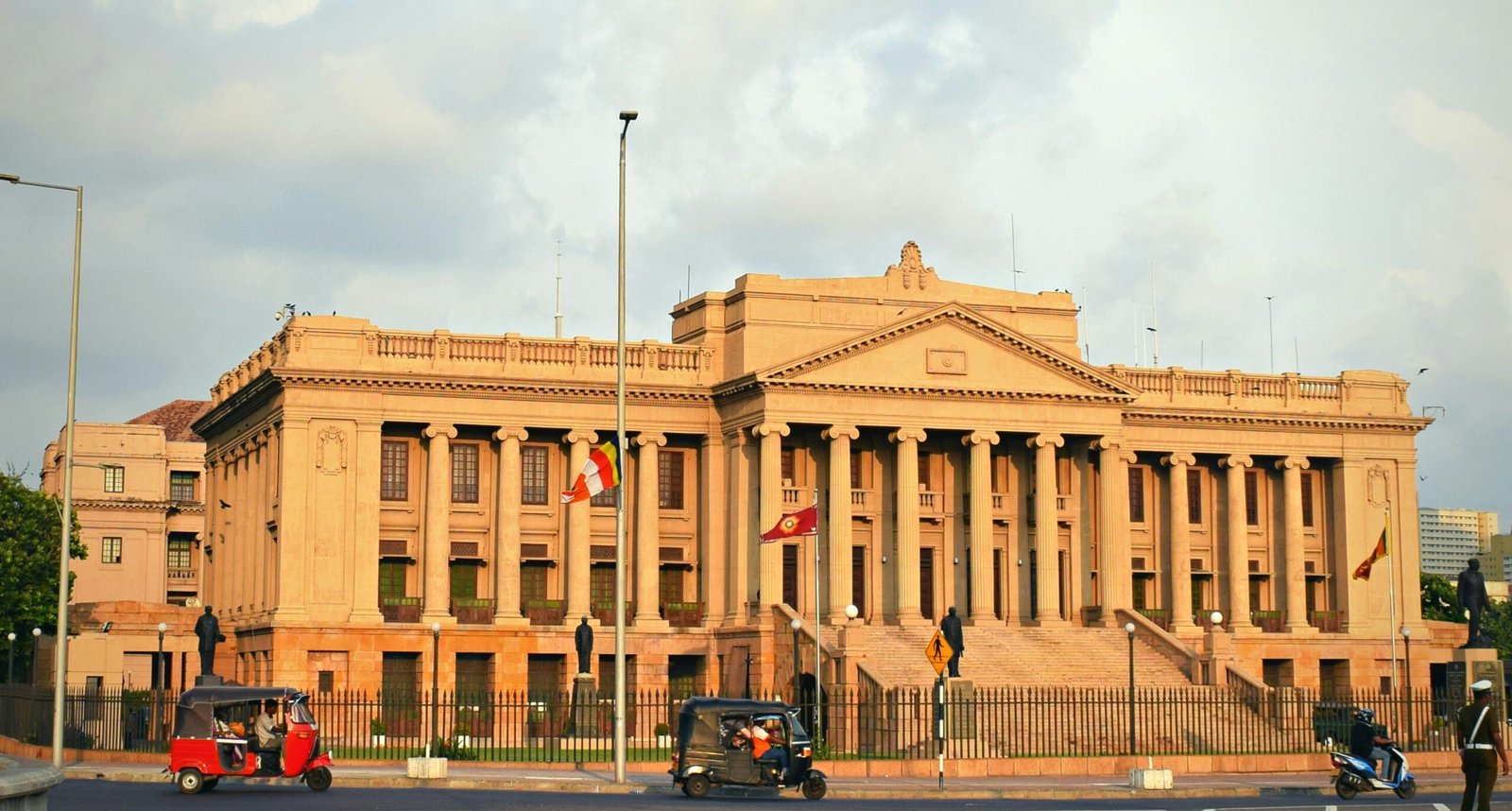 sri lankan president office